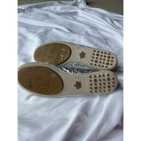 Juicy Couture size 9 M Silver Ballet Flats - Picture 11 of 15